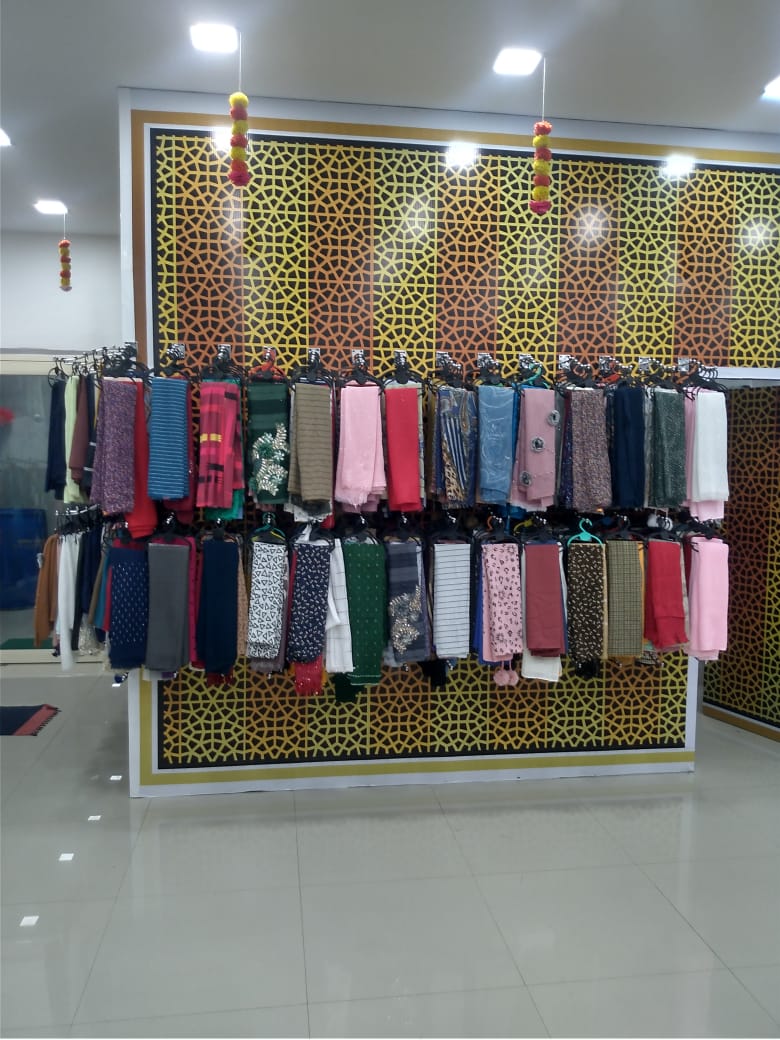 AL HAREEM PARDHA VALLUVAMBRAM